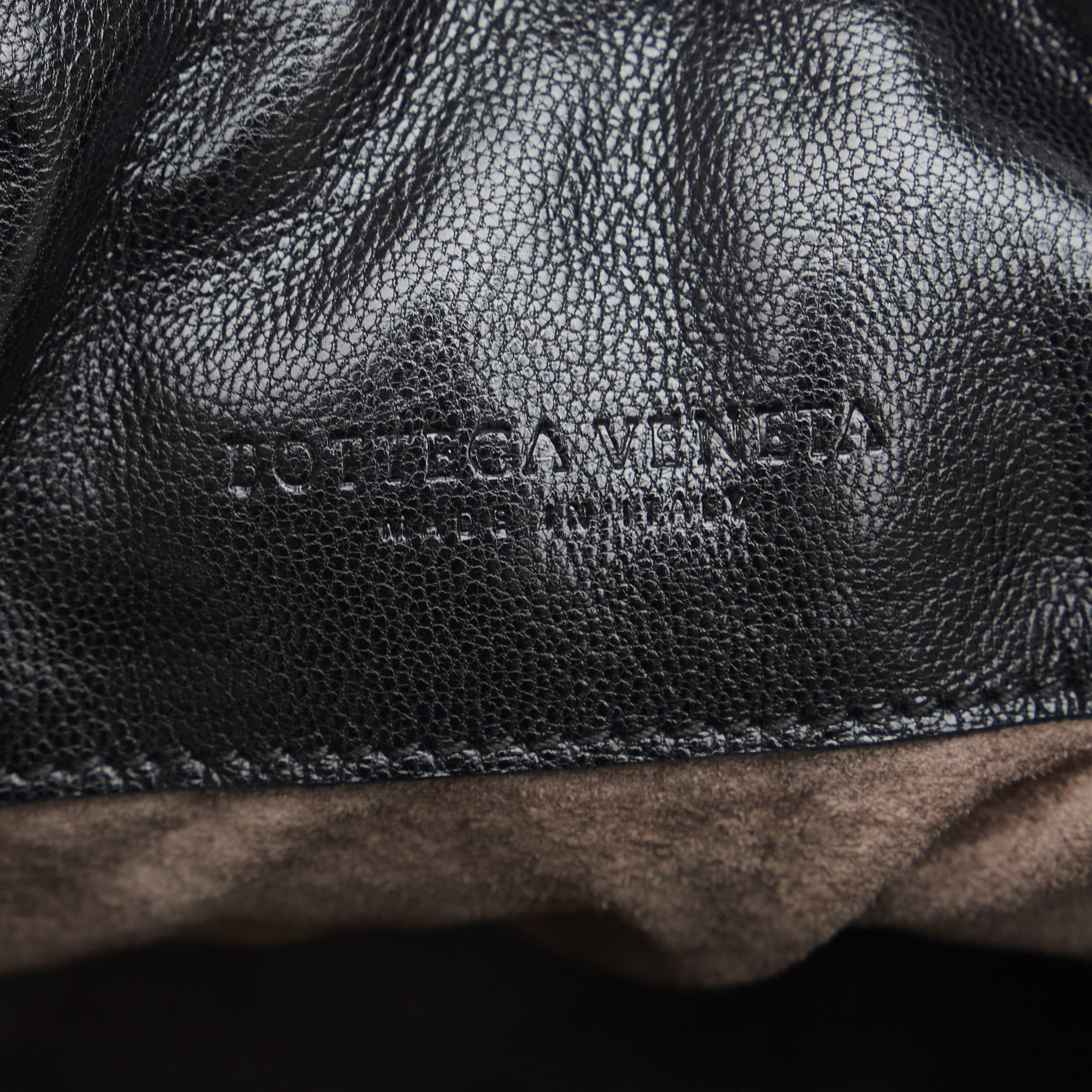 Bottega Veneta Intrecciato Satchel This satchel features a woven leather body, rolled leather - Image 7 of 11