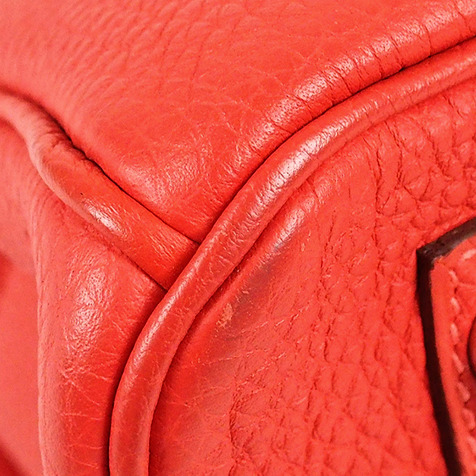 Hermes Togo Birkin 30 The Birkin features a leather body, rolled leather handles, and a turnlock - Image 11 of 16