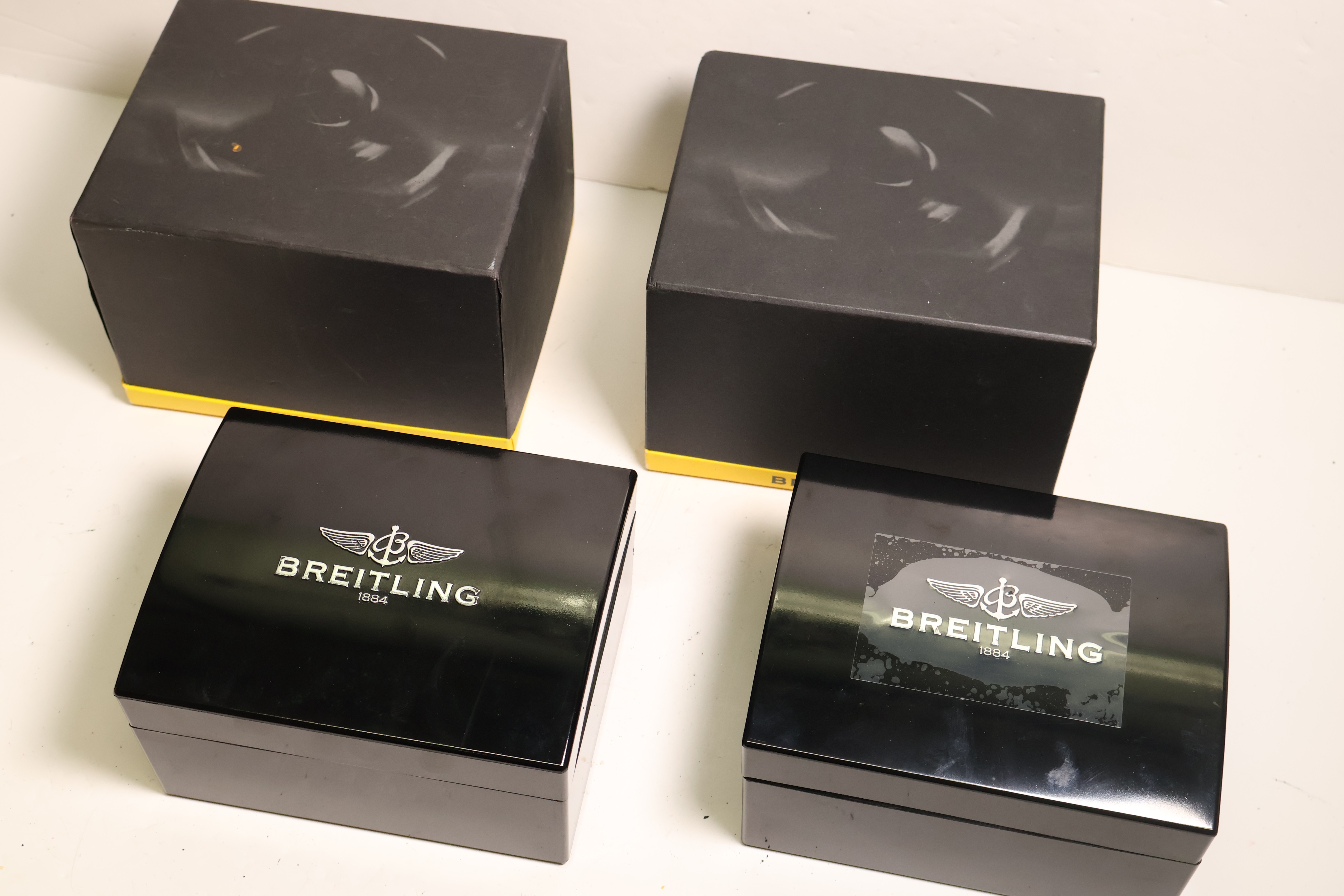 *To Be Sold Without Reserve* Breitling 2x Inner and outer box,*sold as seen* - Image 2 of 2