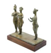 ▲ Olivia Musgrave (Irish, b.1958)