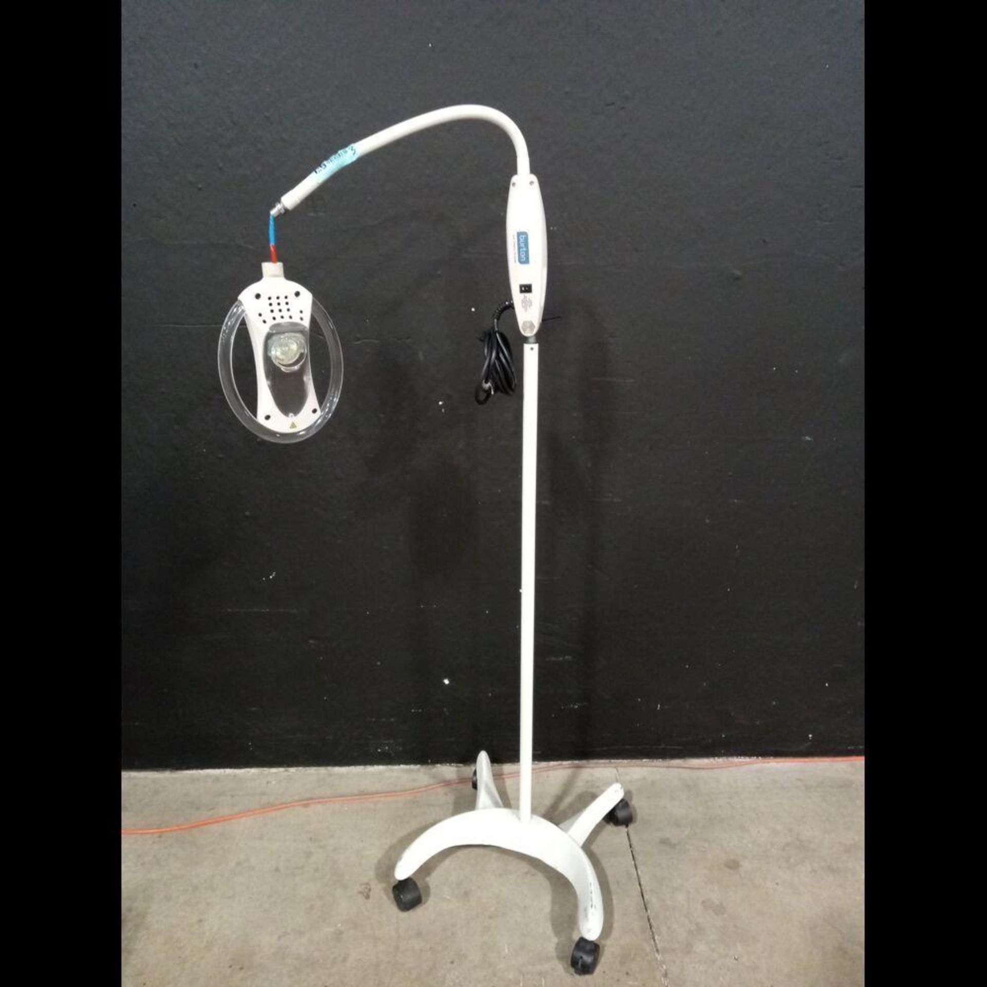 BURTON EXAM LIGHT