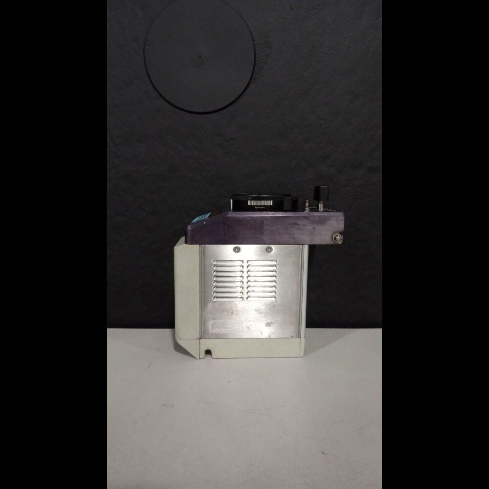 OHMEDA TEC 6 PLUS DESFLURANE VAPORIZER - Image 3 of 5