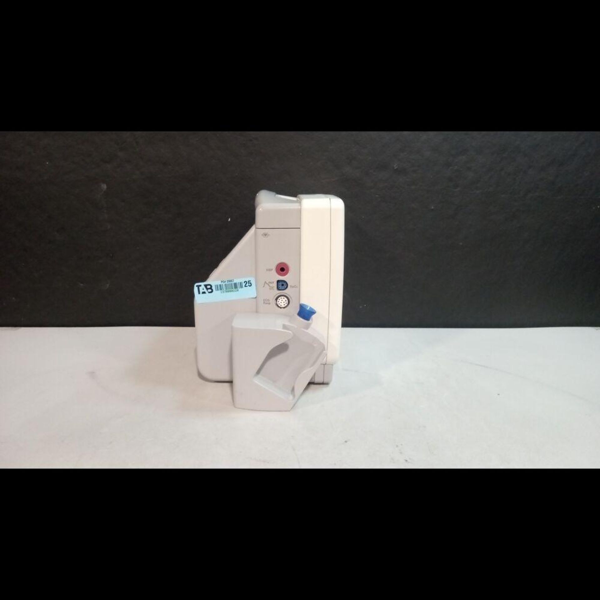 PHILIPS INTELLIVUE MP 5 PATIENT MONITOR - Image 4 of 4