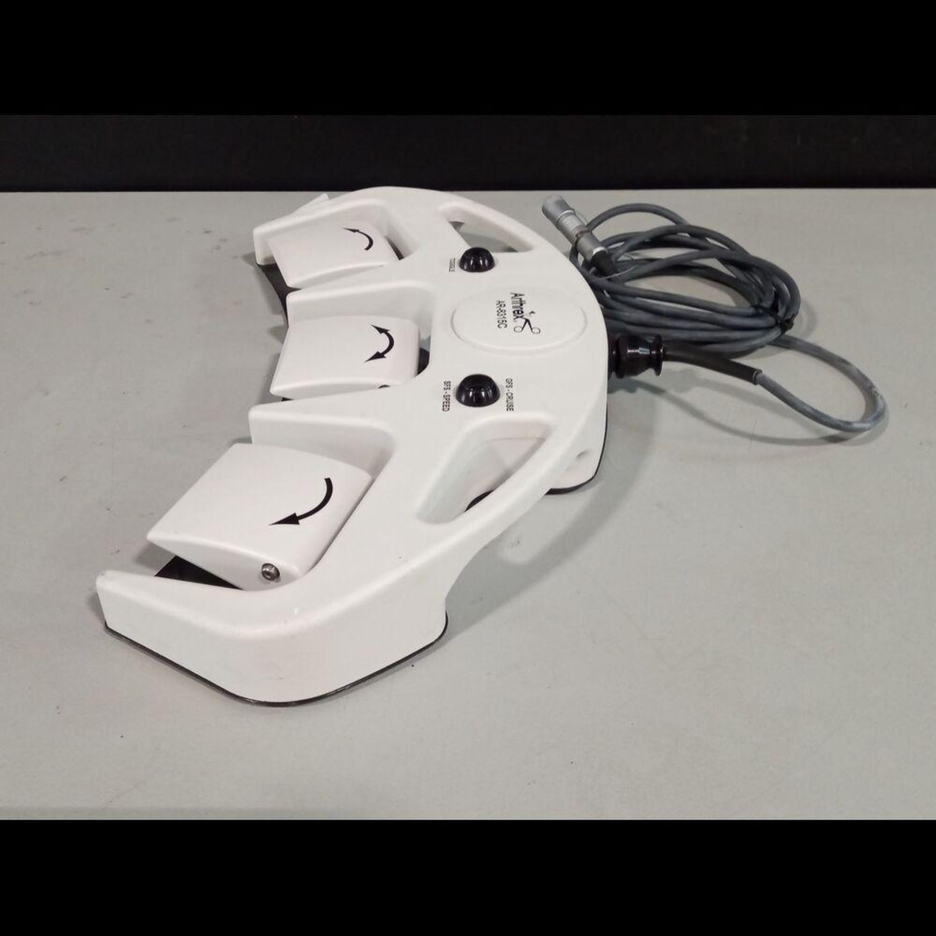 ARTHREX AR-8315C FOOTSWITCH - Image 2 of 4