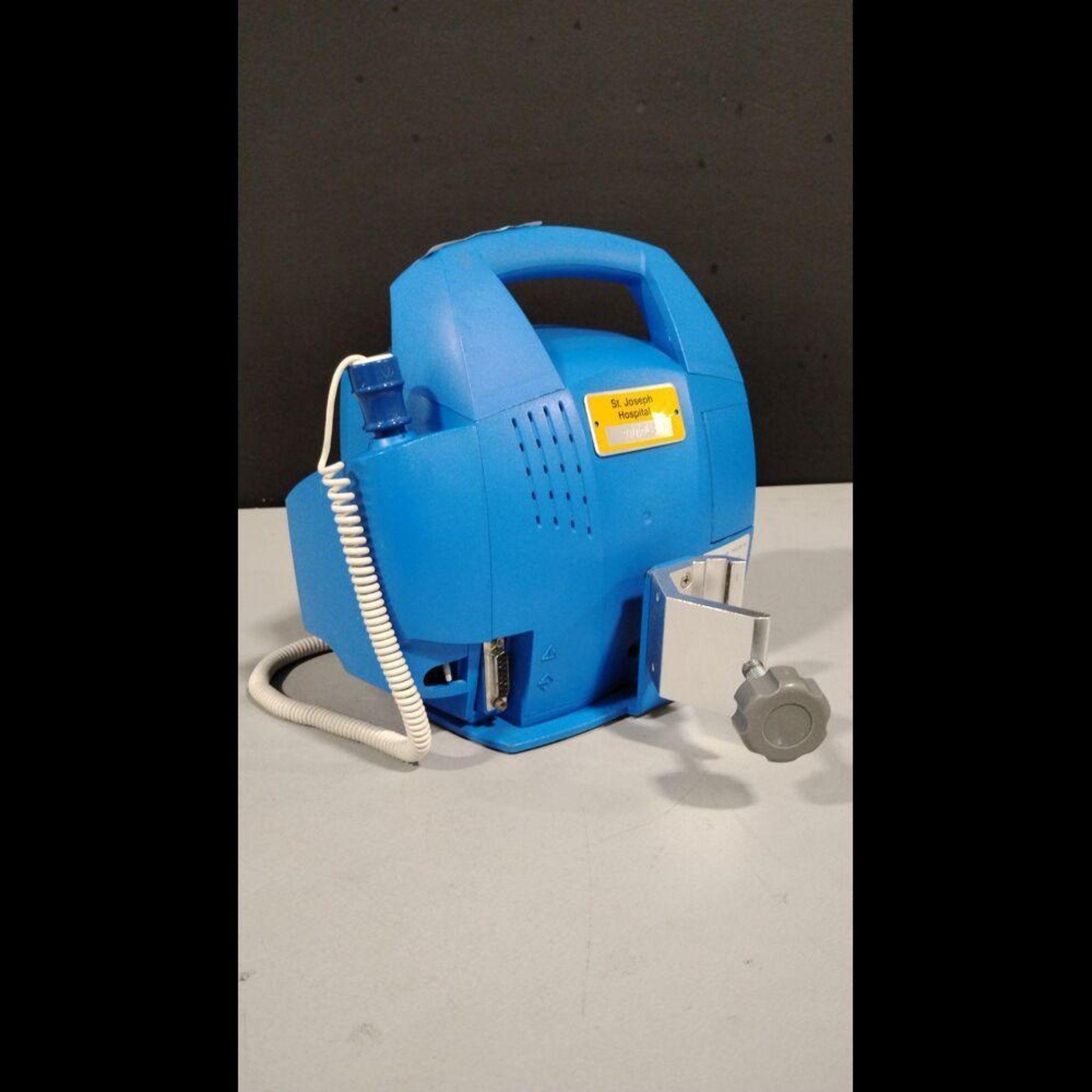 GE/DINAMAP PROCARE PATIENT MONITOR - Image 2 of 3