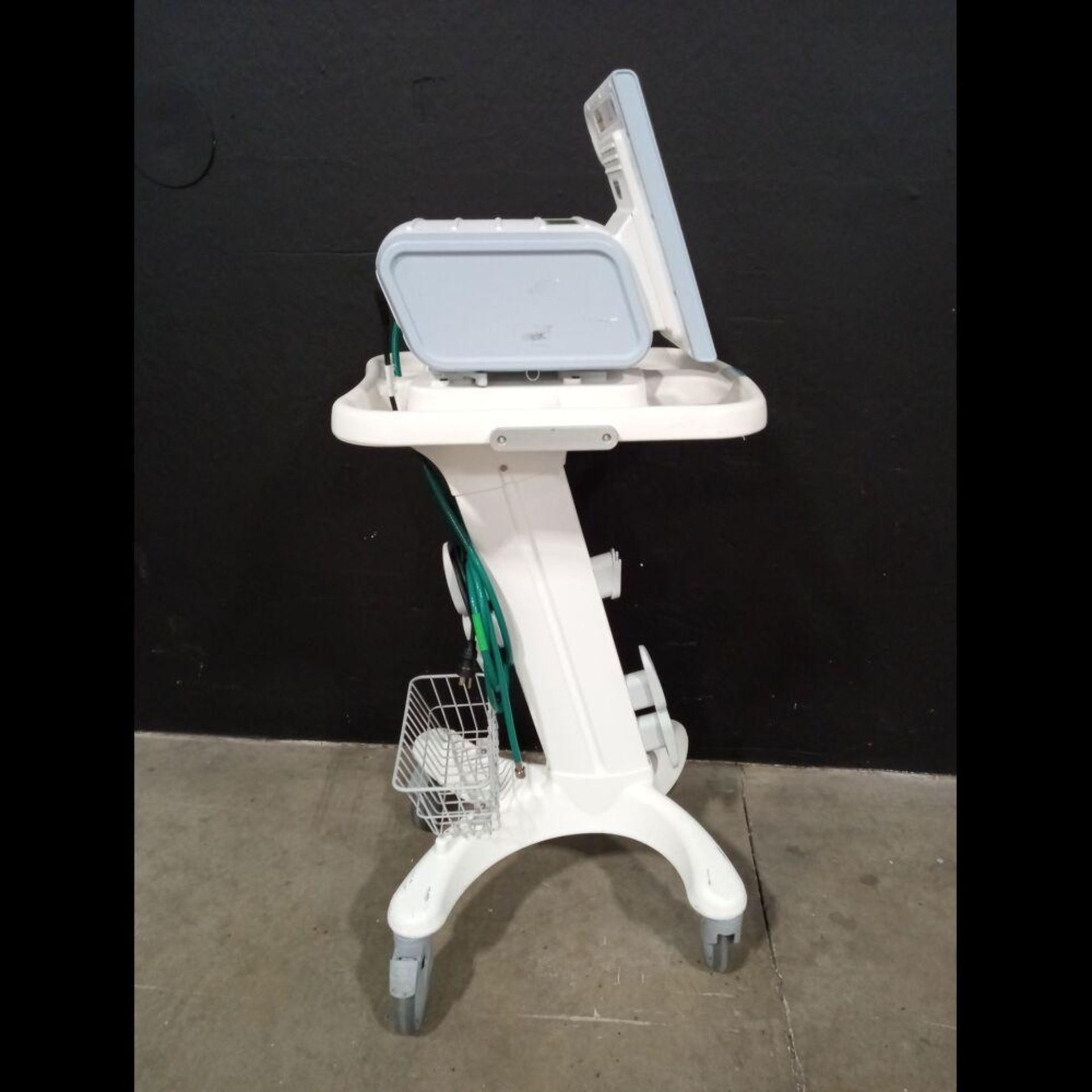 PHILIPS V60 VENTILATOR - Image 4 of 4