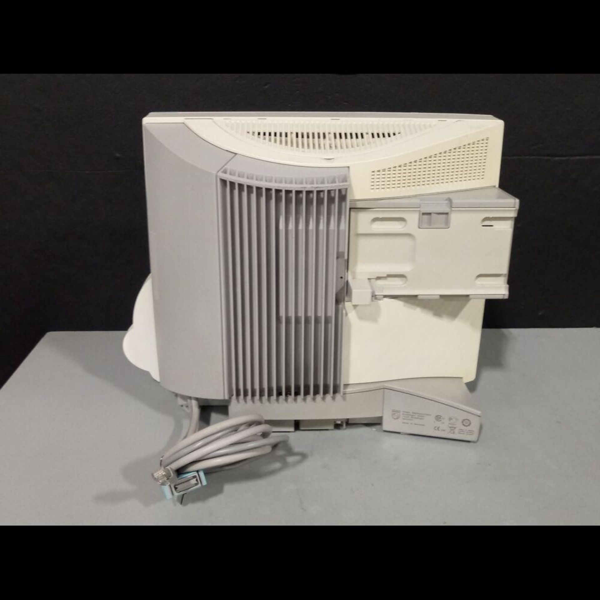 PHILIPS INTELLIVUE MP70 PATIENT MONITOR - Image 3 of 4