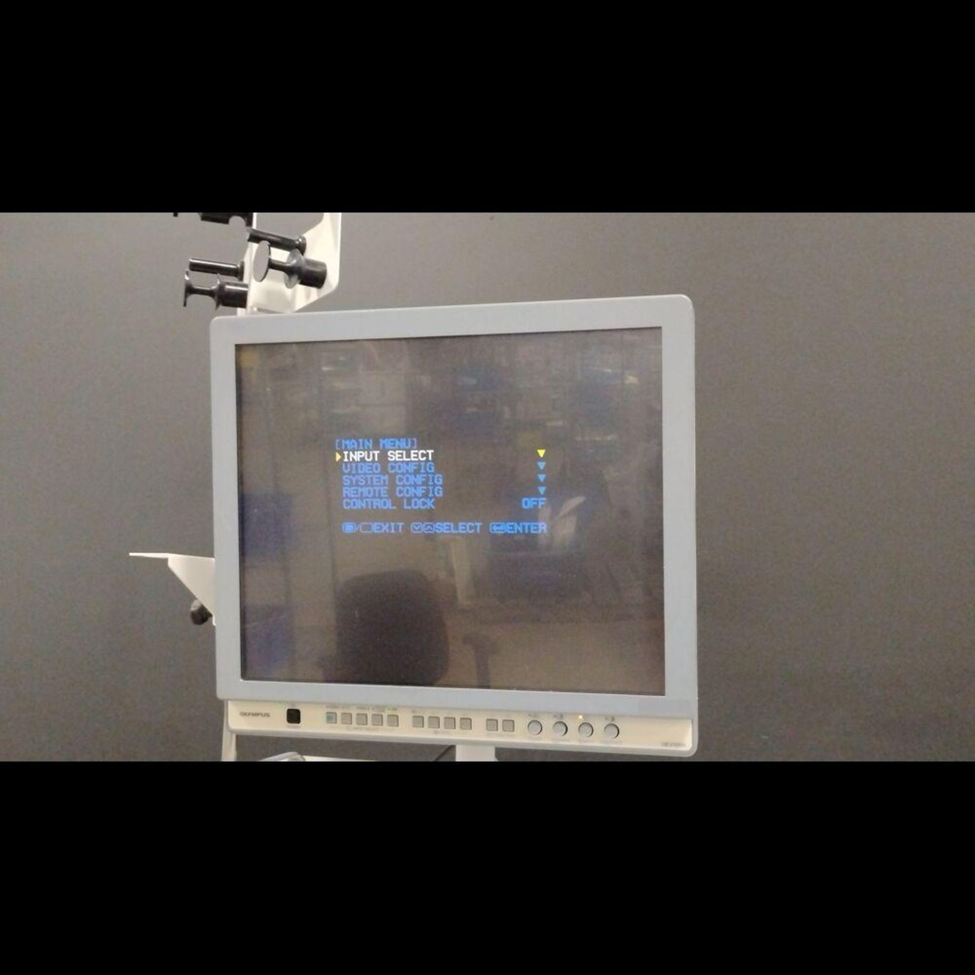 OLYMPUS OEV191H MONITOR WITH WM-D ENDOSCOPY CART - Image 4 of 4