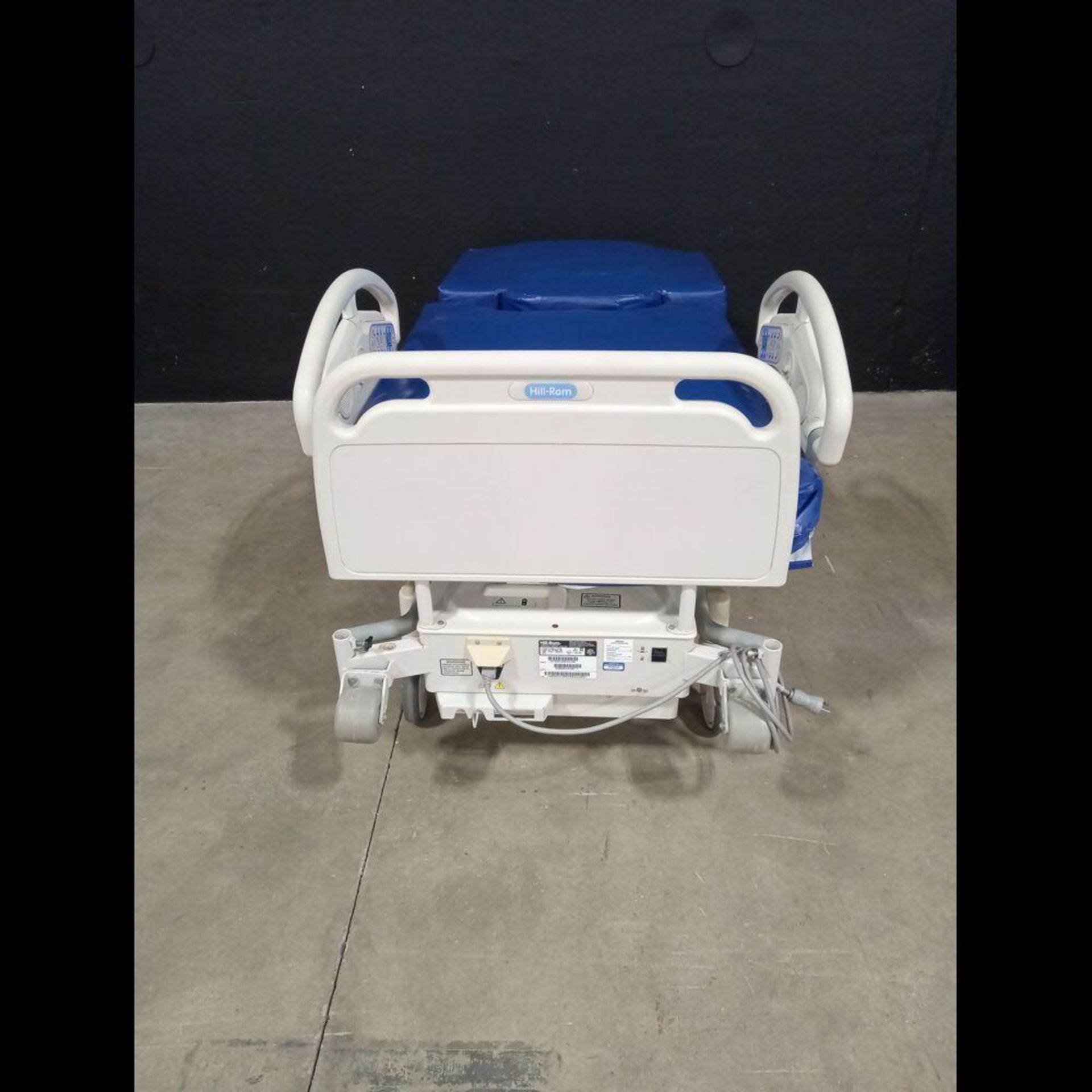 HILL-ROM AFFINITY 3 BIRTHING BED - Image 4 of 4