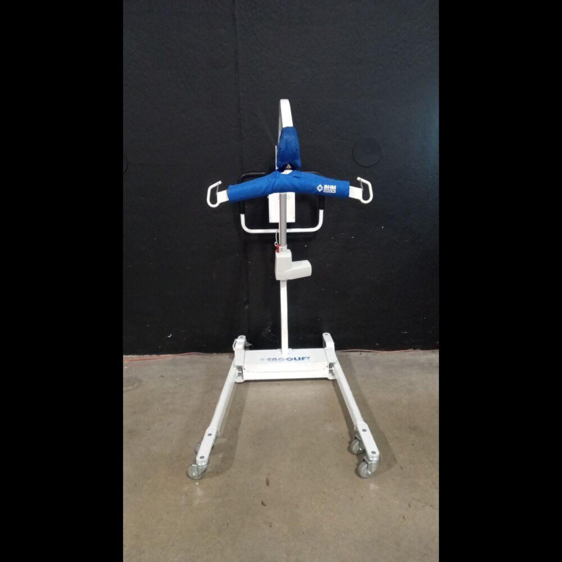 ERGOLIFT 600 PATIENT LIFT
