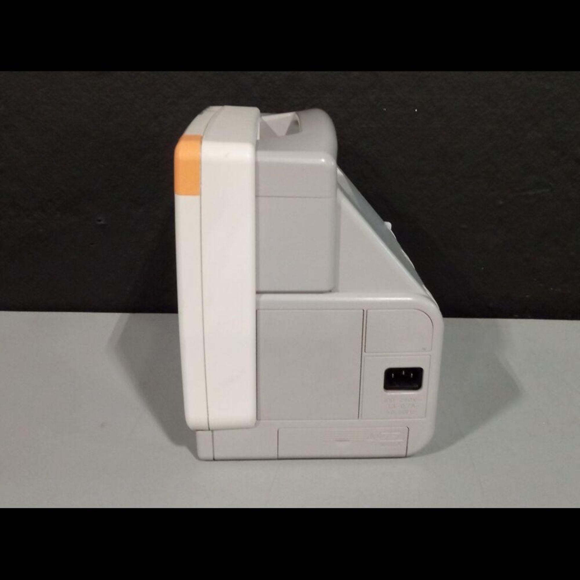 PHILIPS INTELLIVUE MP 5 PATIENT MONITOR - Image 2 of 4