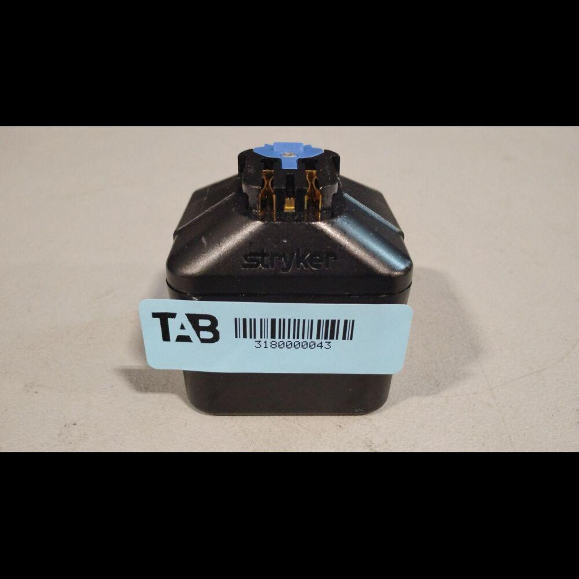 STRYKER 6215 SYSTEM 6 BLUE TAB BATTERY