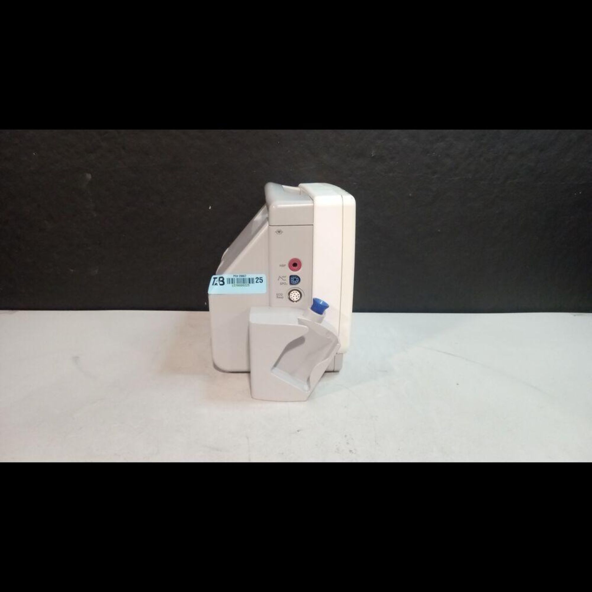 PHILIPS INTELLIVUE MP 5 PATIENT MONITOR - Image 4 of 4