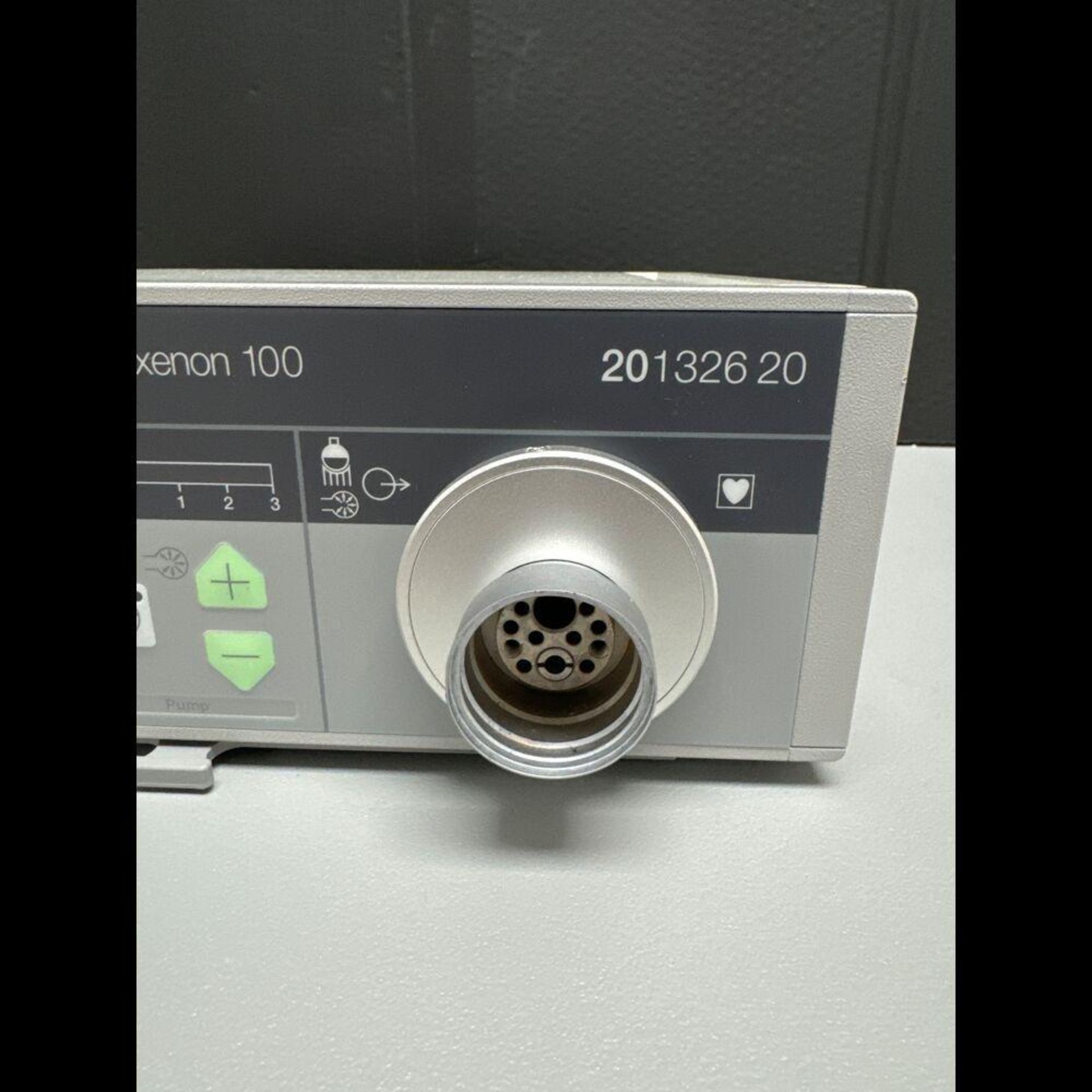 KARL STORZ 20132620 SCB XENON 100 LIGHT SOURCE - Image 4 of 5