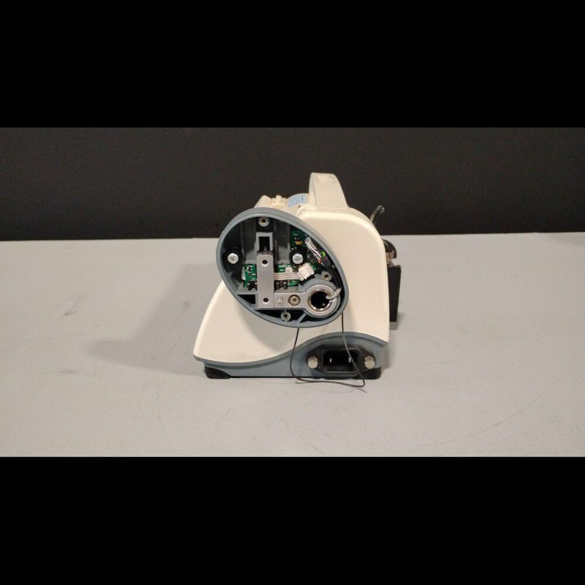 SMITHS MEDICAL MEDFUSION 3500 INFUSION PUMP - Image 2 of 4