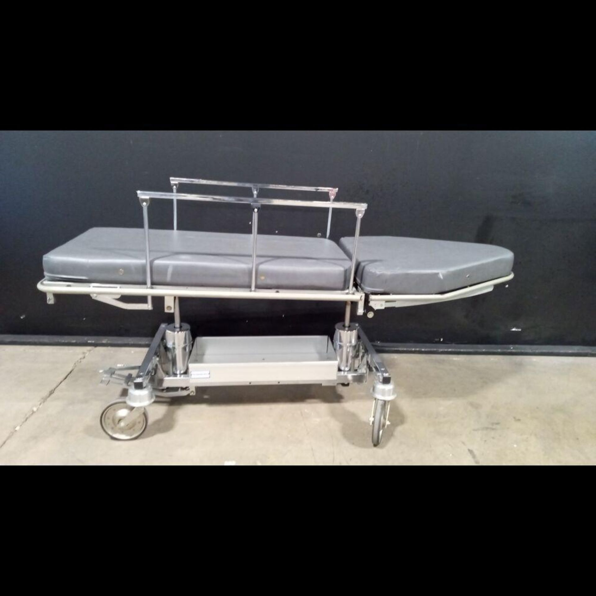 RELIANCE M-701 STRETCHER