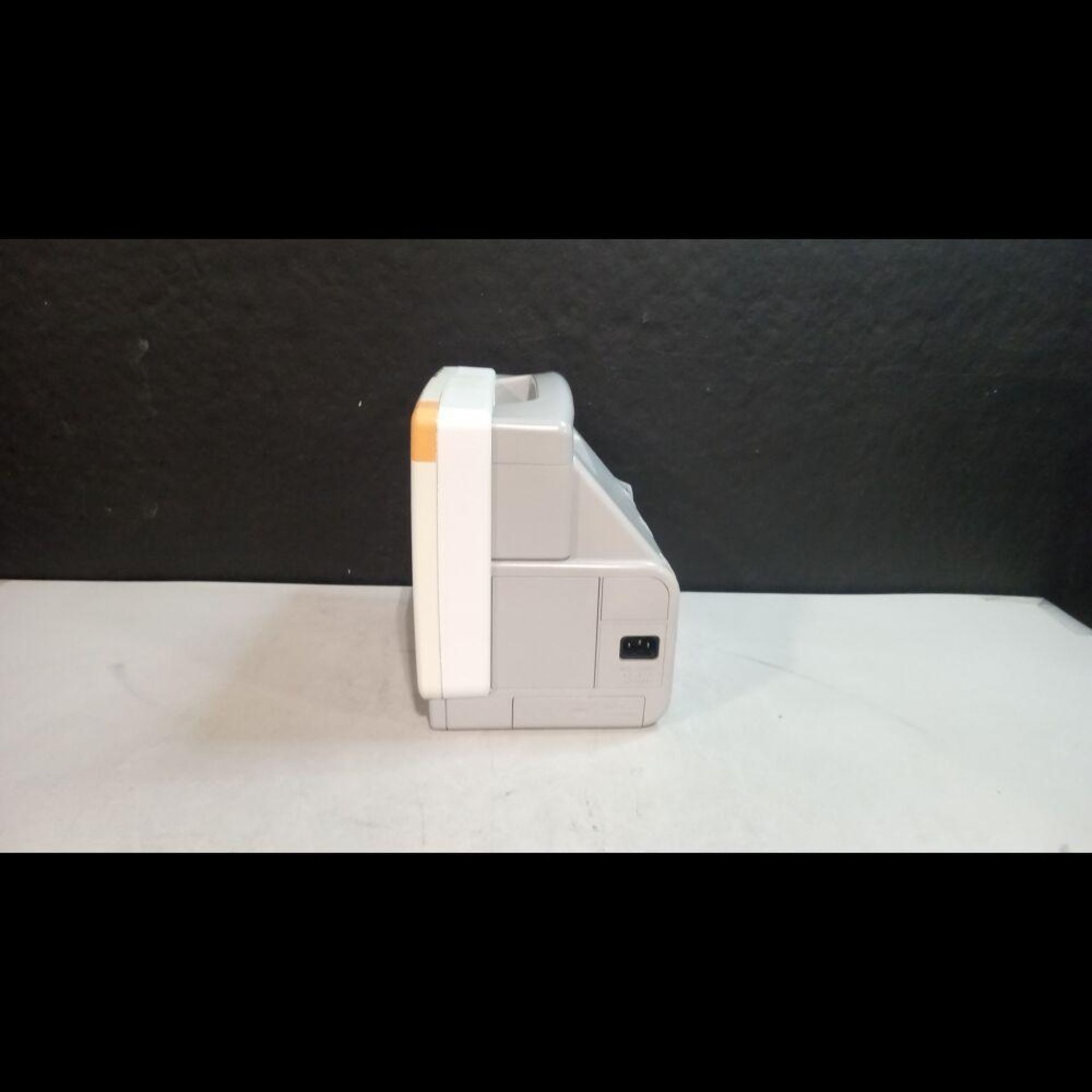 PHILIPS INTELLIVUE MP 5 PATIENT MONITOR - Image 2 of 4