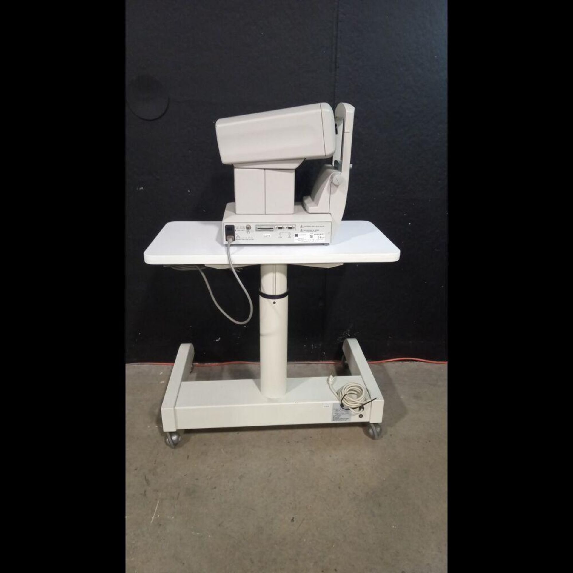 CARL ZEISS 599 AUTOMATIC REFRACTOR - Image 3 of 4