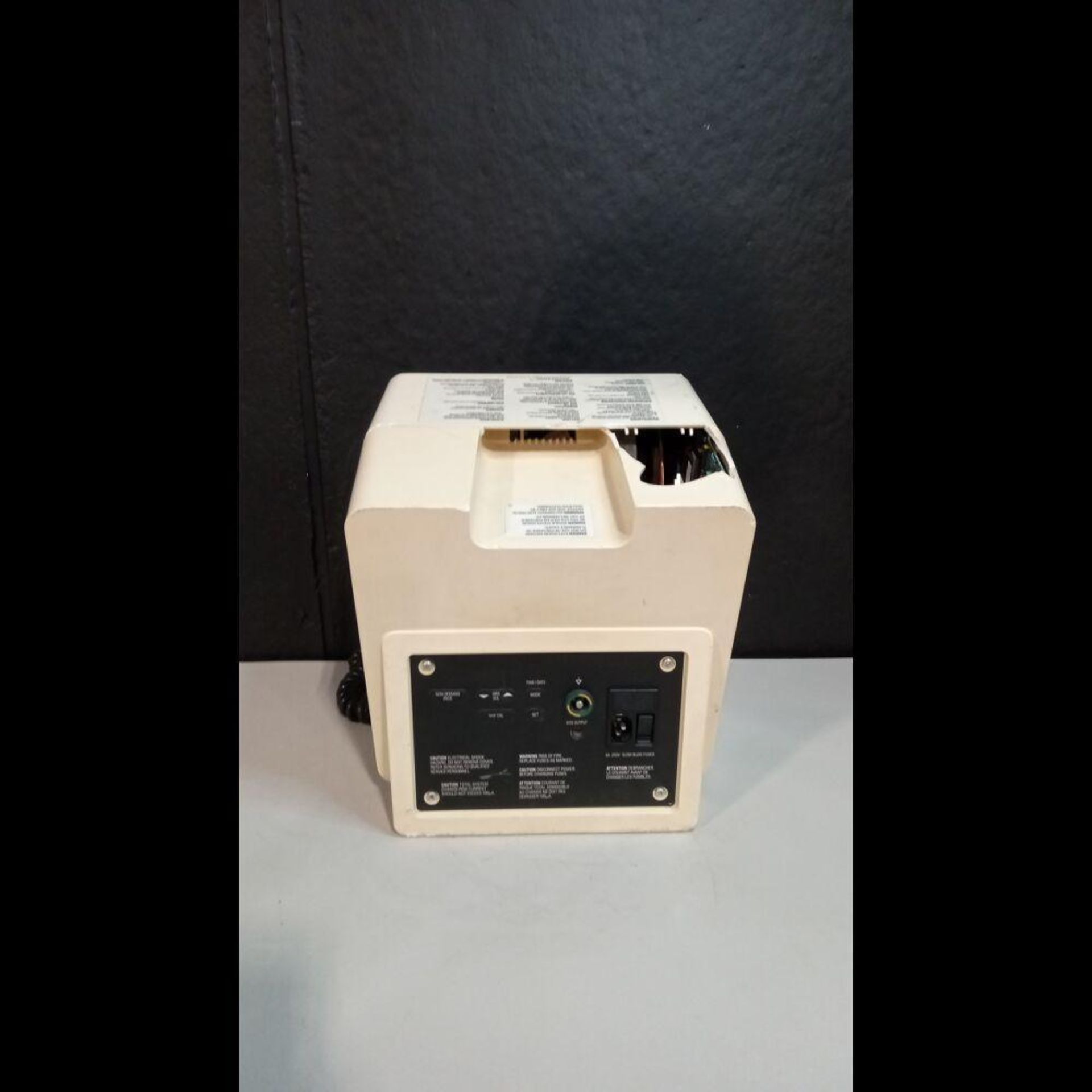 PHYSIO-CONTROL LIFEPAK 9P DEFIBRILLATOR WITH PACING, ECG, PADDLES - Image 3 of 4