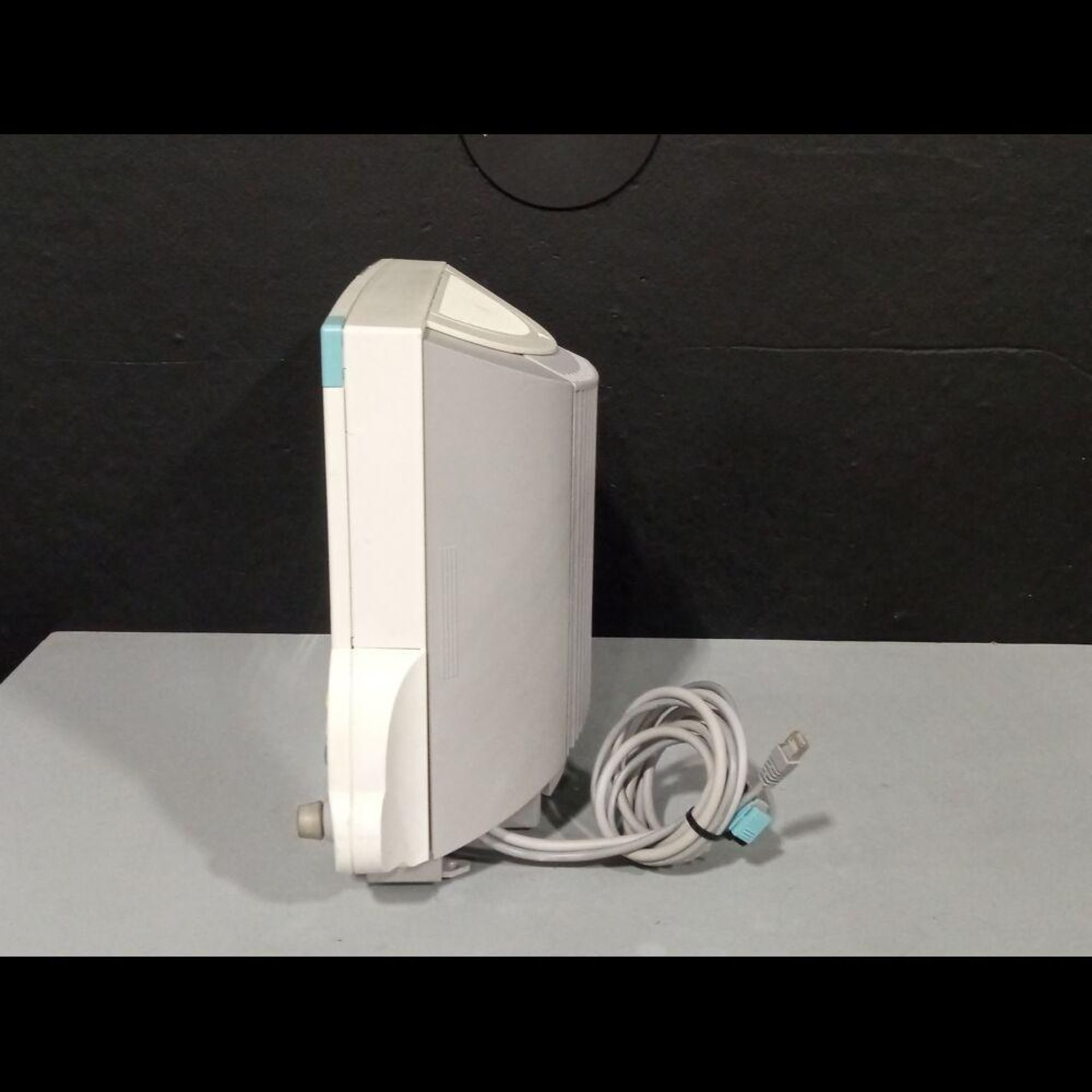 PHILIPS INTELLIVUE MP70 PATIENT MONITOR - Image 2 of 4