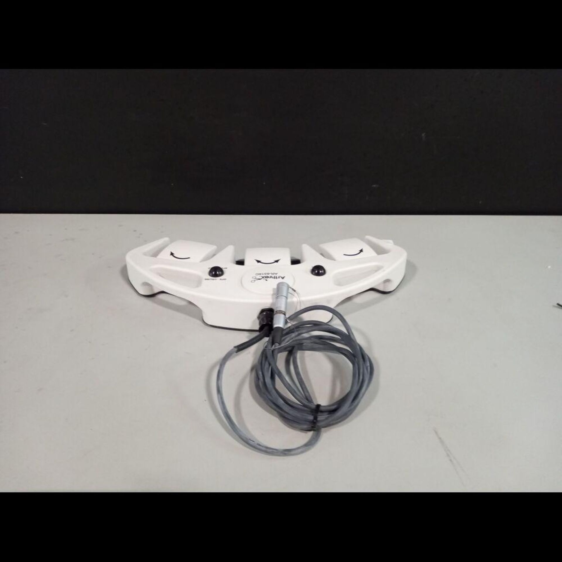 ARTHREX AR-8315C FOOTSWITCH - Image 3 of 4