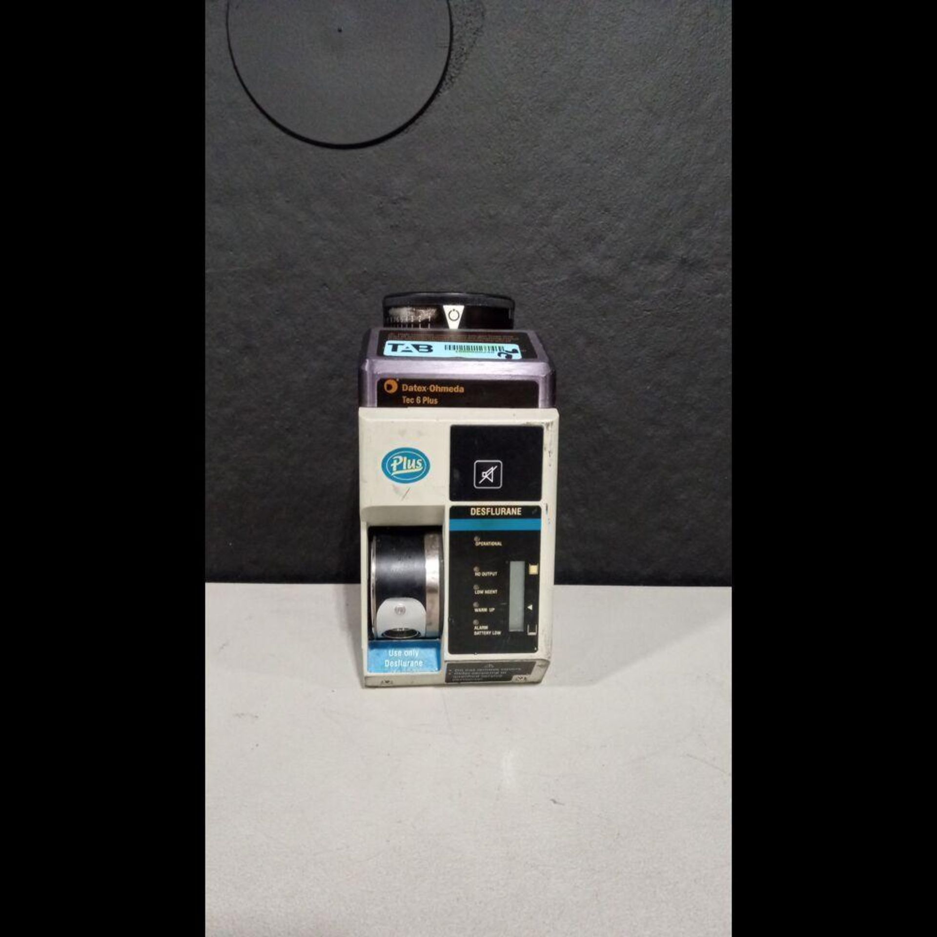 OHMEDA TEC 6 PLUS DESFLURANE VAPORIZER - Image 2 of 5