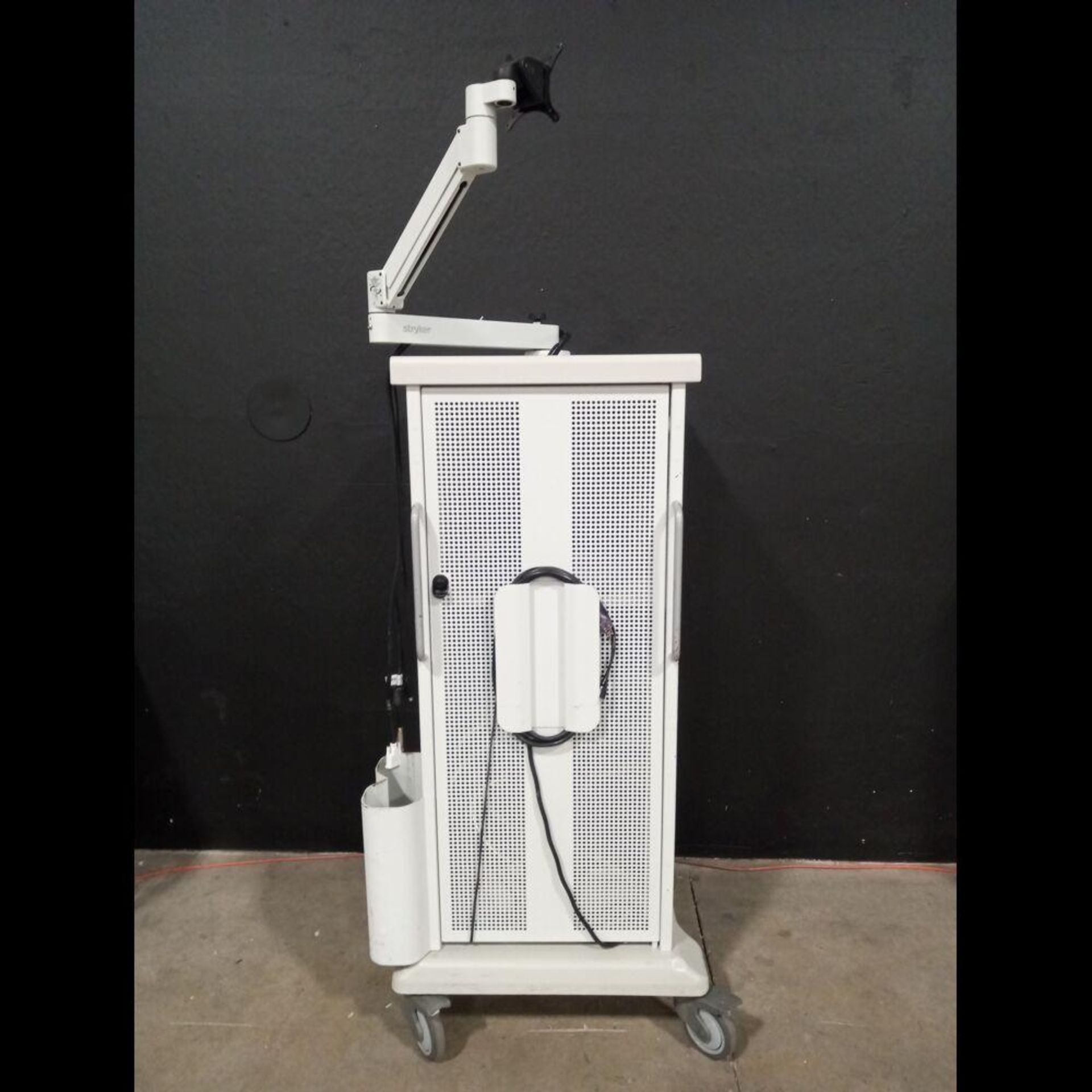 STRYKER ENDOSCOPY CART - Image 3 of 4