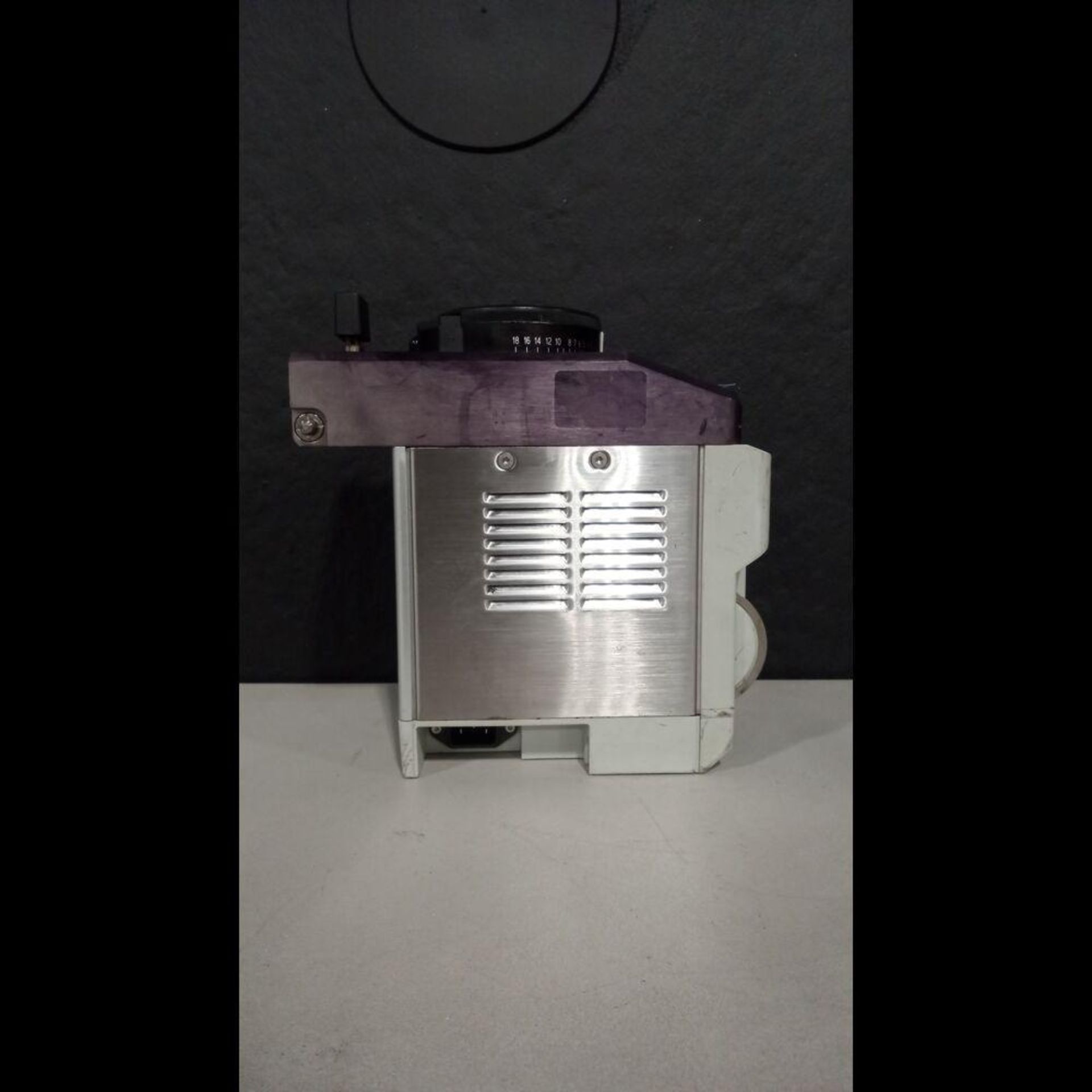 OHMEDA TEC 6 PLUS DESFLURANE VAPORIZER - Image 4 of 4