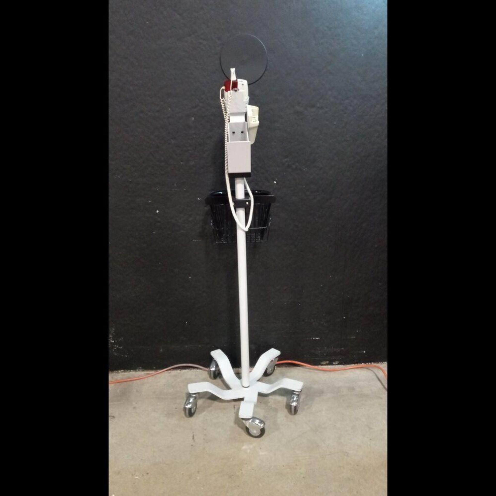 WELCH ALLYN SURETEMP PLUS THERMOMETER - Image 2 of 2