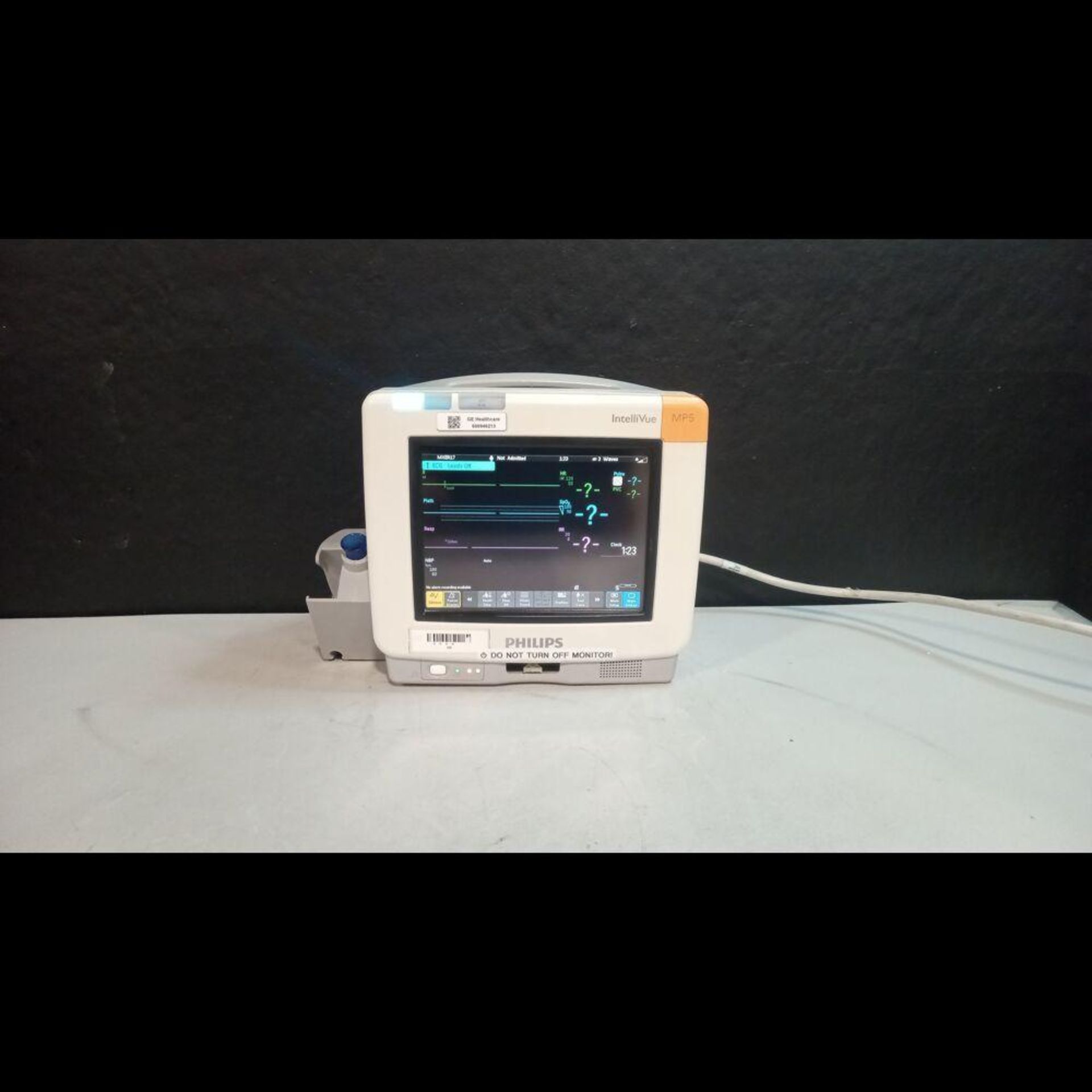 PHILIPS INTELLIVUE MP 5 PATIENT MONITOR