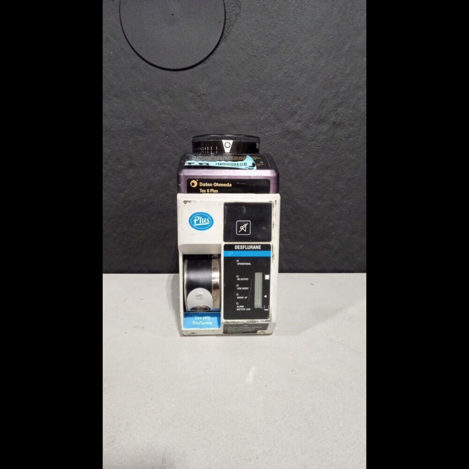 OHMEDA TEC 6 PLUS DESFLURANE VAPORIZER