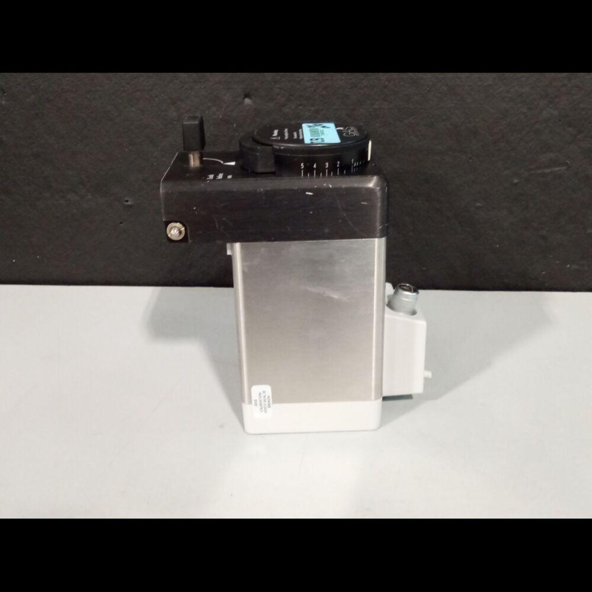 OHMEDA ISOTEC 5 ISOFLURANE VAPORIZER - Image 4 of 4
