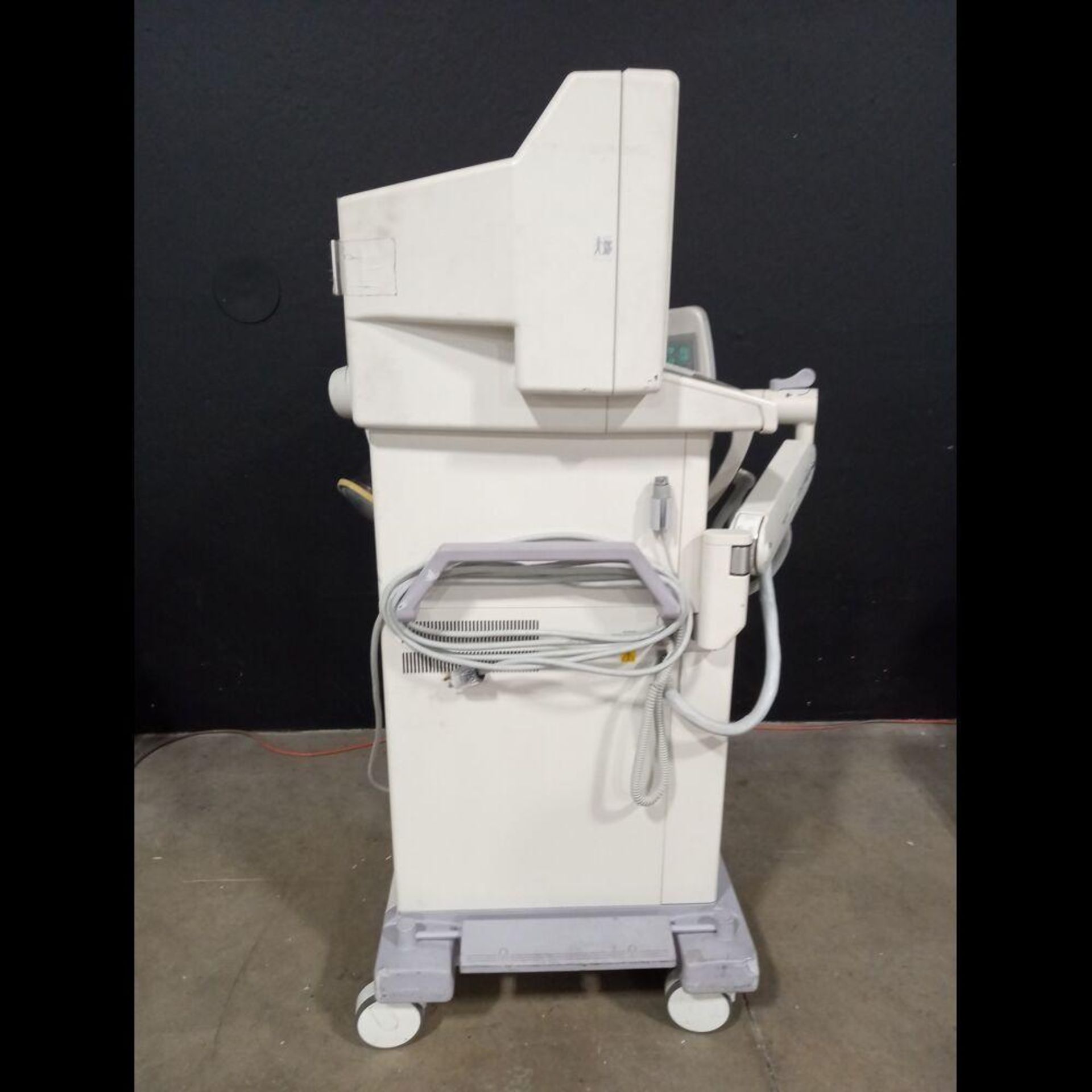 GE OEC HP MINIVIEW MINI C-ARM SYSTEM WITH DUAL MONITORS - Image 4 of 4