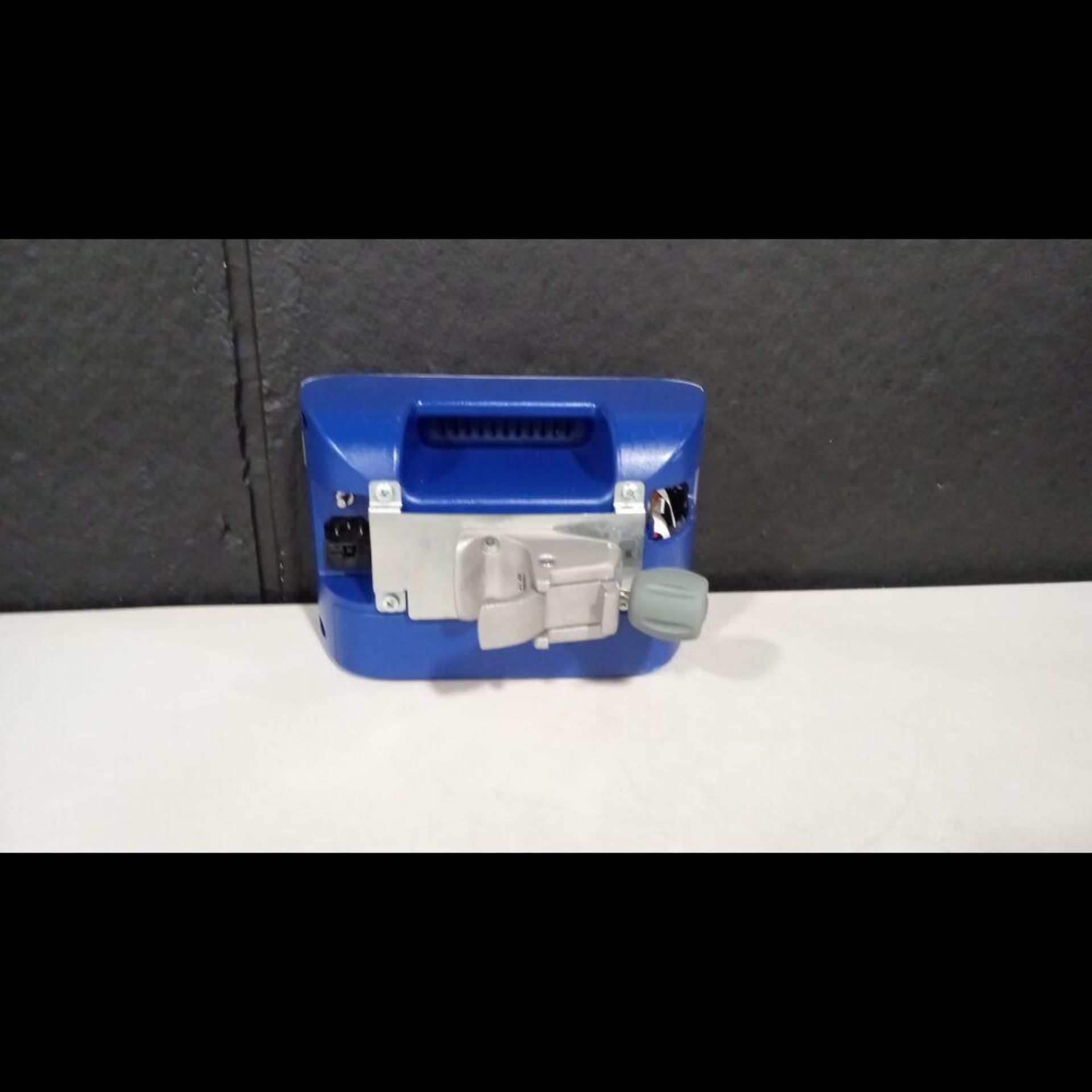 COVIDIEN GR101704 PATIENT MONITOR - Image 3 of 4