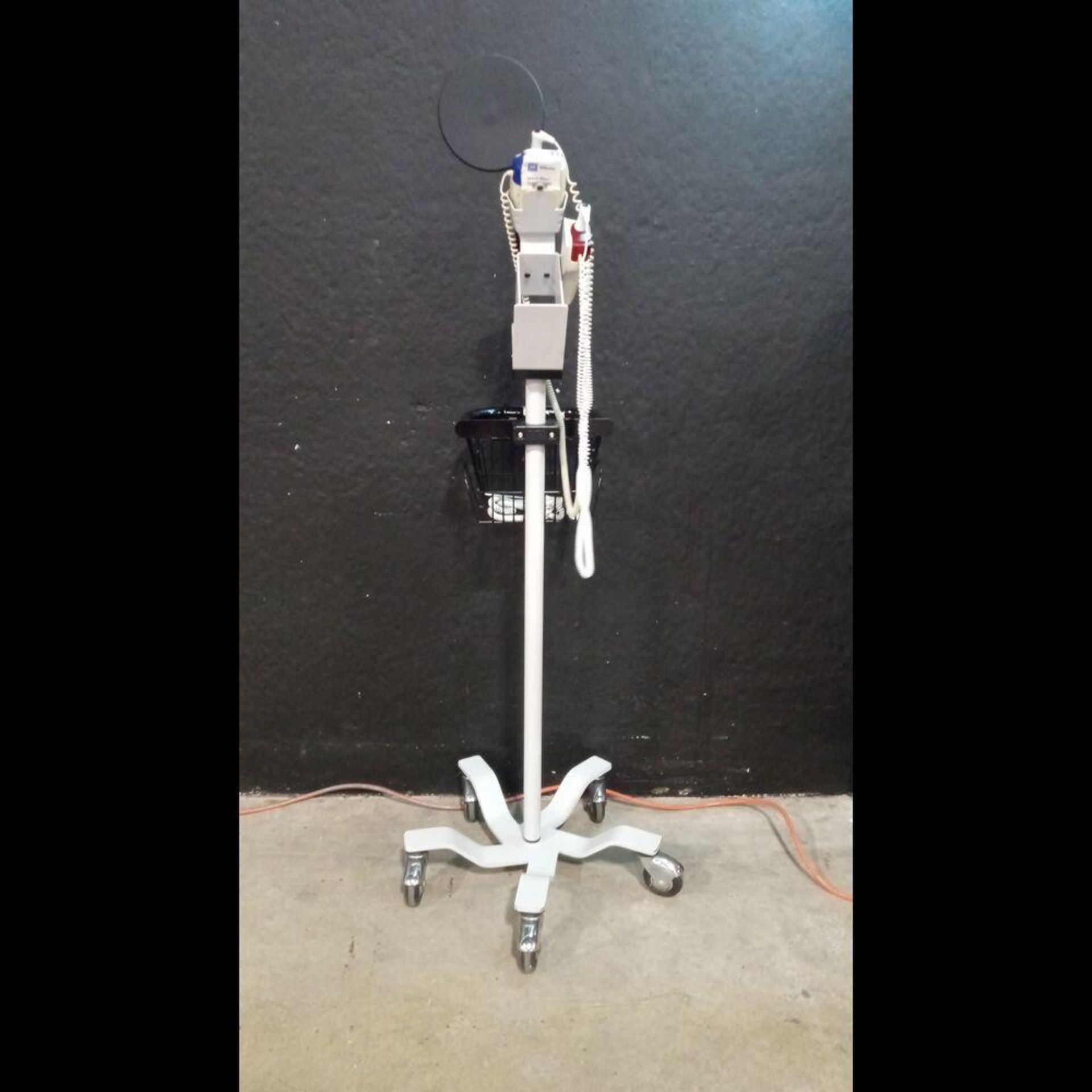 WELCH ALLYN SURETEMP PLUS THERMOMETER - Image 2 of 2