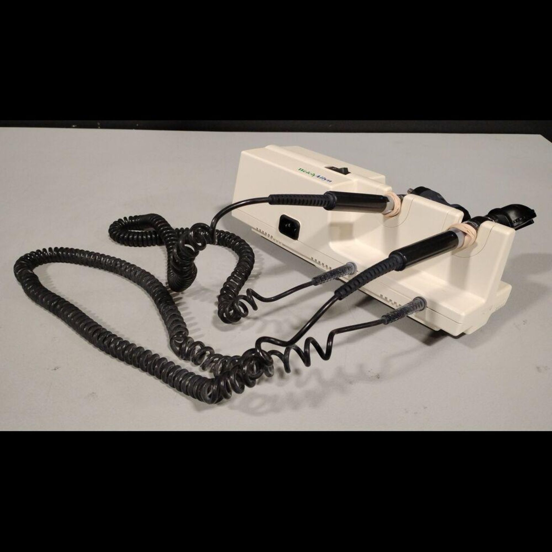WELCH ALLYN 23810/11710 OTO/OPTHALMOSCOPE & 767 SERIES TRANSFORMER - Image 2 of 2
