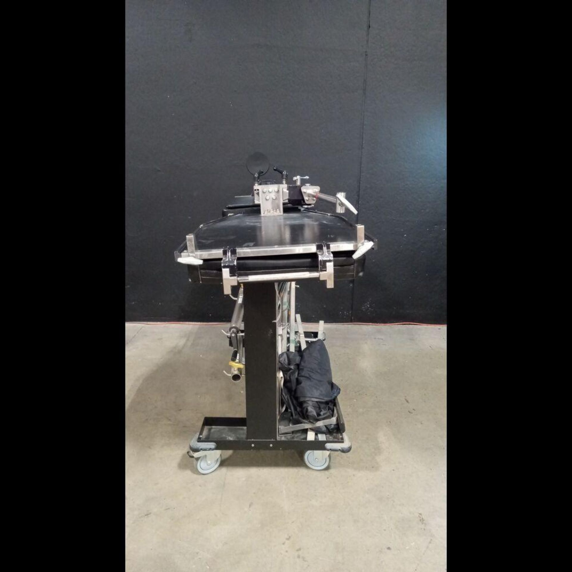 OSI 5855 ORTHO TRAUMA TOP WITH ACCESSORY CART