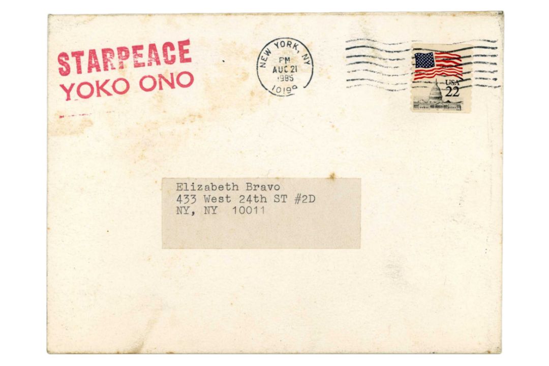 Yoko Ono Two 1980s Signed Promotional Cards Lizzie Bravo Collection (USA) - Image 2 of 4