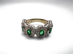 Smaragd-Ring mit Brillanten