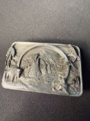 1983 COMMEMORATIVE BELT BUCKLE FEATURING NATIVE AMERICANS.