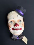 VINTAGE DYLAN NELSON NOBODYS FOOL CLOWN BUST HEAD WALL MASK POTTERY