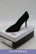Two pairs of Nine West Women's Flagship Shoes, Black, 1x 5W, 1x 9W. Box damaged
