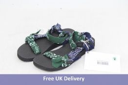 Arizonal Love Flat Sandals, Kaki/Navy, Size 39, No Box