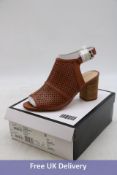 Nine West Women's Nylah Sandals, Brown, Size 9W. Box damaged