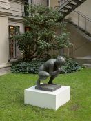 Edgar Augustin. Crouching woman. 1978