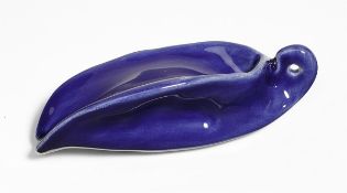 Thomas Schütte. ”Blaue Frucht (Gegen Furcht)”. 1993