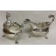 A good heavy pair of Georgian silver sauce boats with central armorials. London 1767. - Image 1 of 3