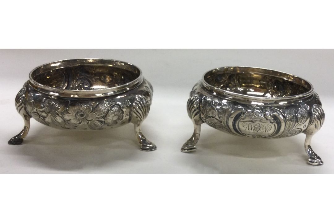 A pair of George III silver salts. London 1855. By William Robert Smily. - Image 1 of 2
