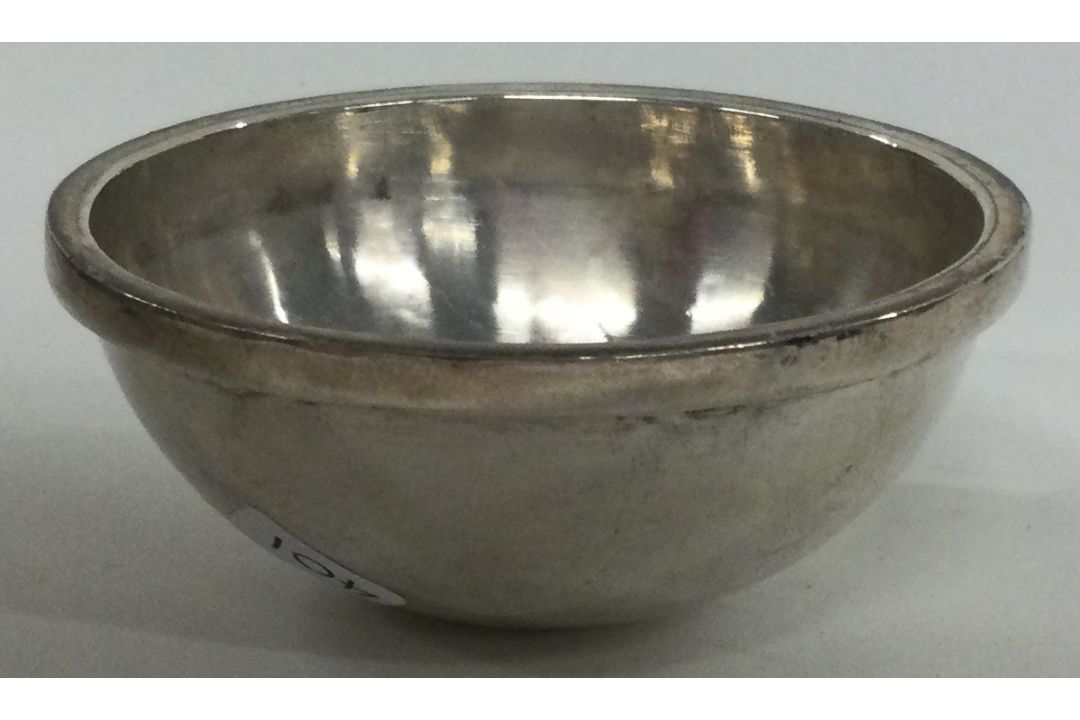 An Edwardian silver tumbler beaker. London 1910. - Image 1 of 2