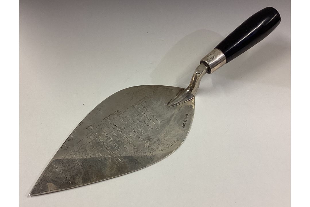 OF LOCAL PLYMOUTH INTEREST: A large silver trowel. - Image 1 of 2